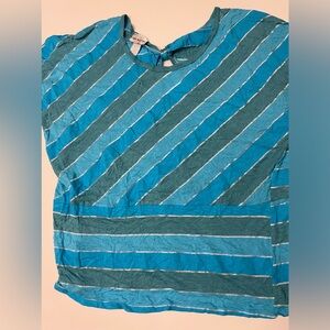 Caren Sport Women's Striped Popover Shirt Cap Sleeve Blue Casual Size 2Xl